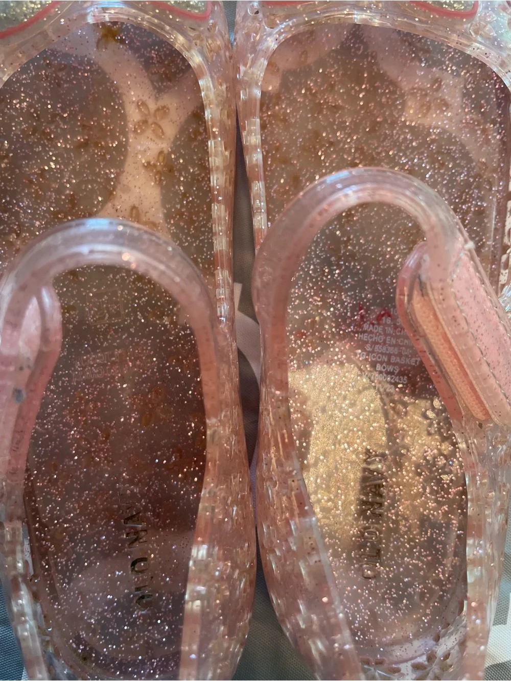 Girls adorable old navy Pink Glitter Jelly sandals Bow toddler 10 waterproof sun